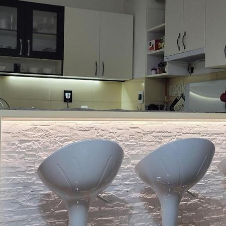 La 2 Apartment Сараево Экстерьер фото