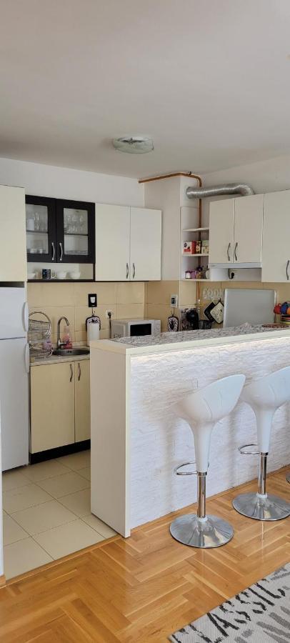 La 2 Apartment Сараево Экстерьер фото